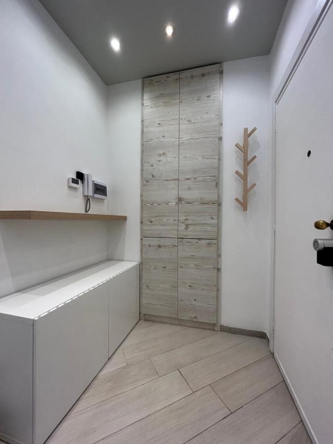Terra Apartment - Ski In & Ski Out - Cerviniaholidays-Com Breuil-Cervinia Exterior photo